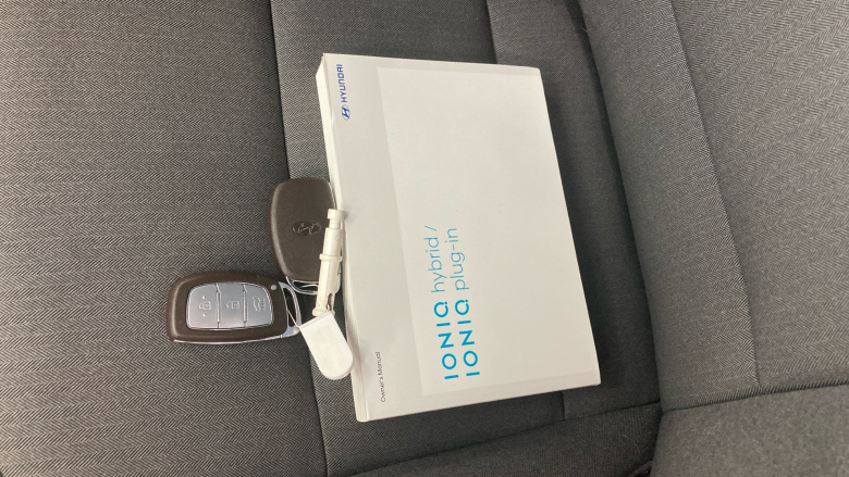 Hyundai IONIQ 1.6 GDi Hybrid Premium 5dr DCT Hybrid Hatchback